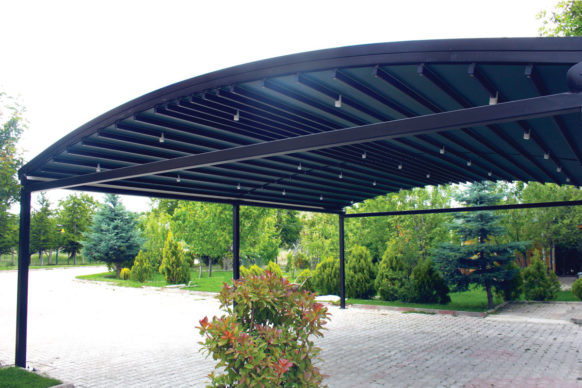 Freestanding Pergola with retractable canopy and curved roof